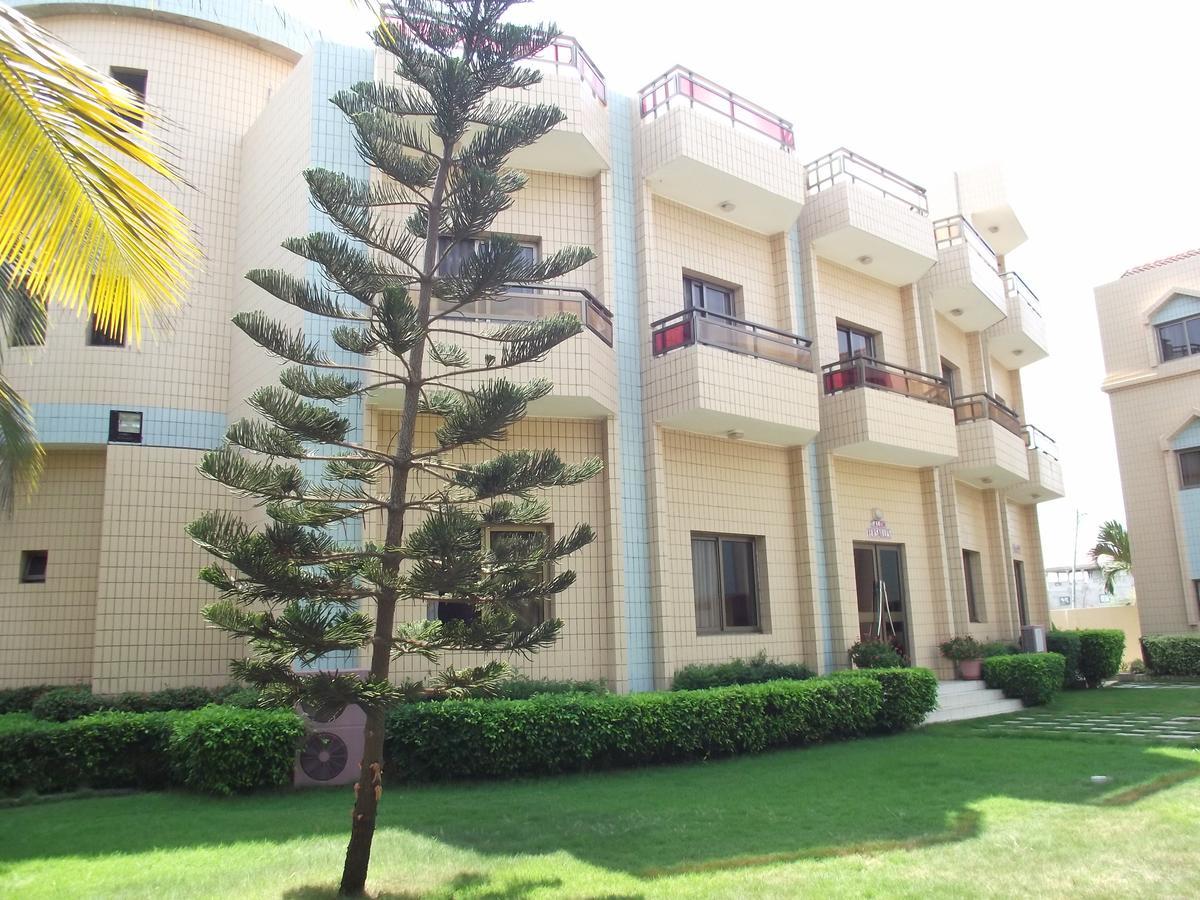 Hotel Ghis Palace Baguida Exterior photo