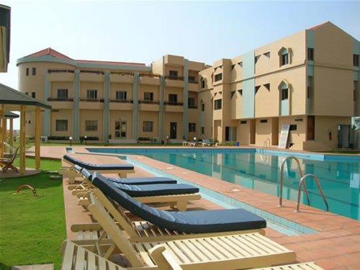 Hotel Ghis Palace Baguida Exterior photo