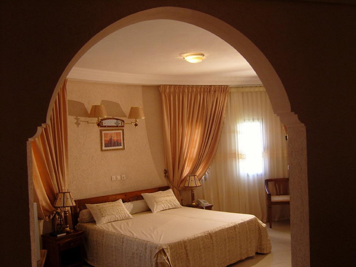 Hotel Ghis Palace Baguida Exterior photo