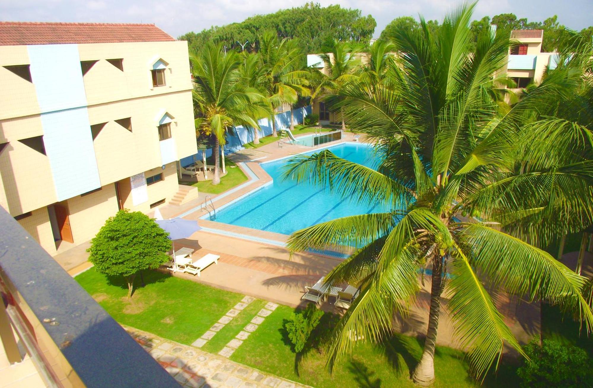Hotel Ghis Palace Baguida Exterior photo