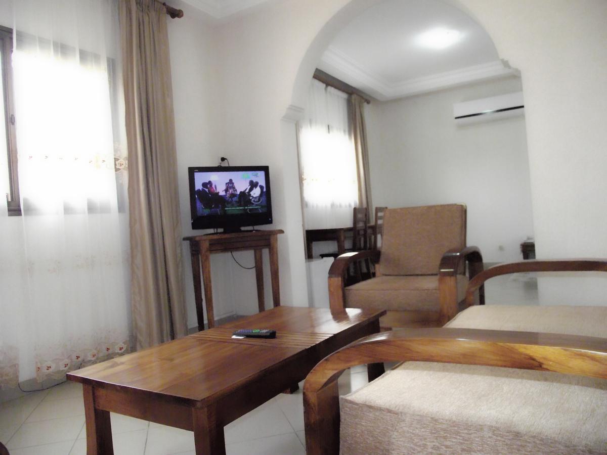 Hotel Ghis Palace Baguida Exterior photo