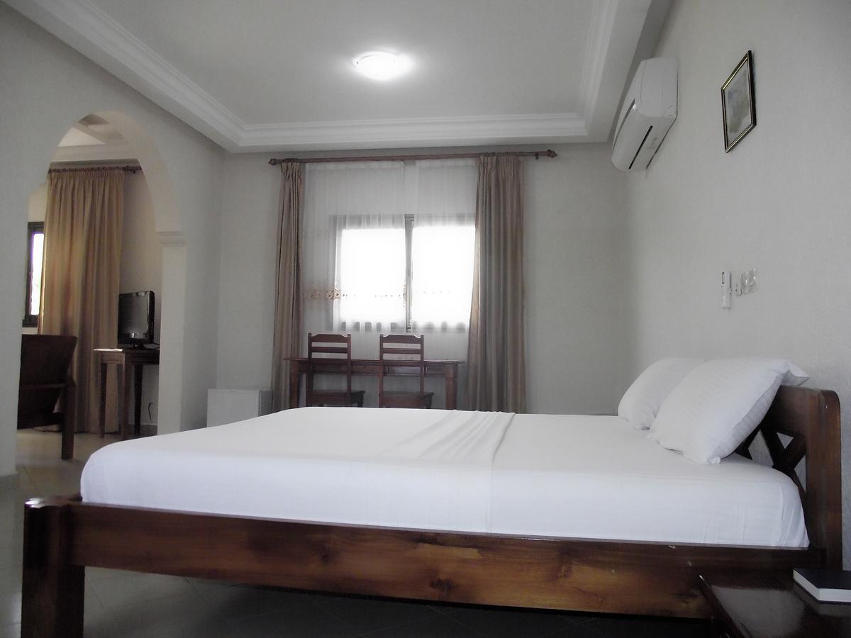 Hotel Ghis Palace Baguida Exterior photo
