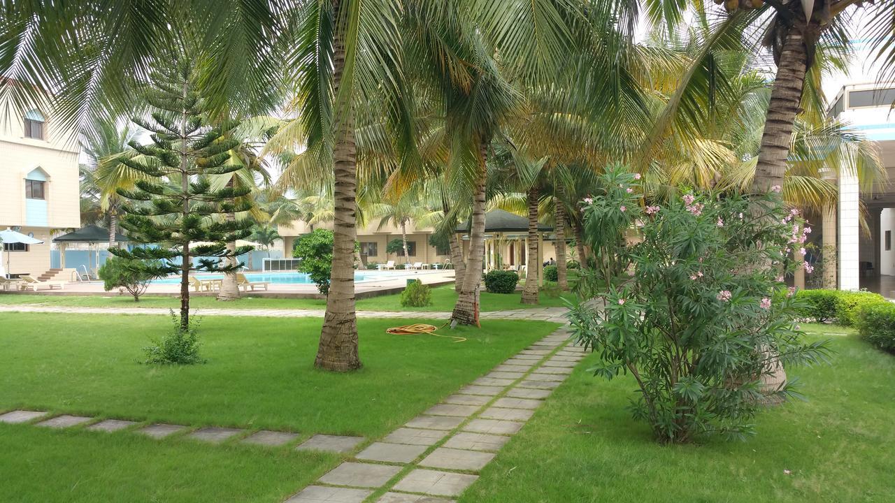 Hotel Ghis Palace Baguida Exterior photo