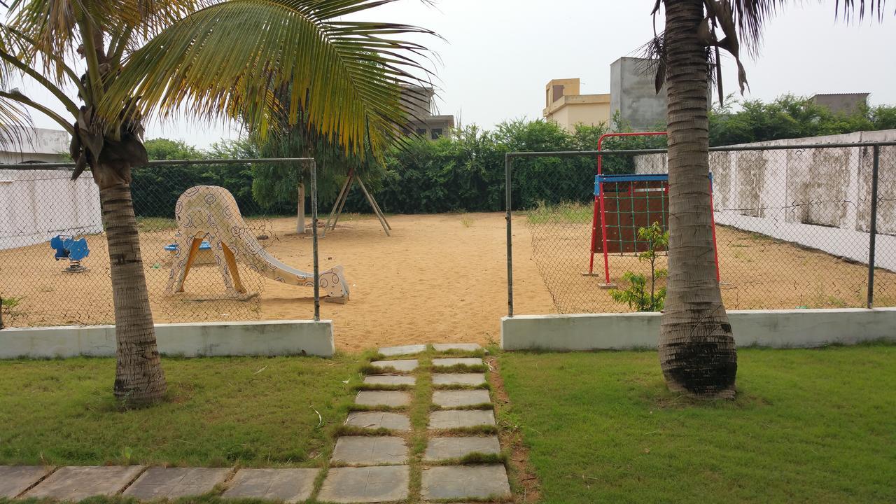 Hotel Ghis Palace Baguida Exterior photo